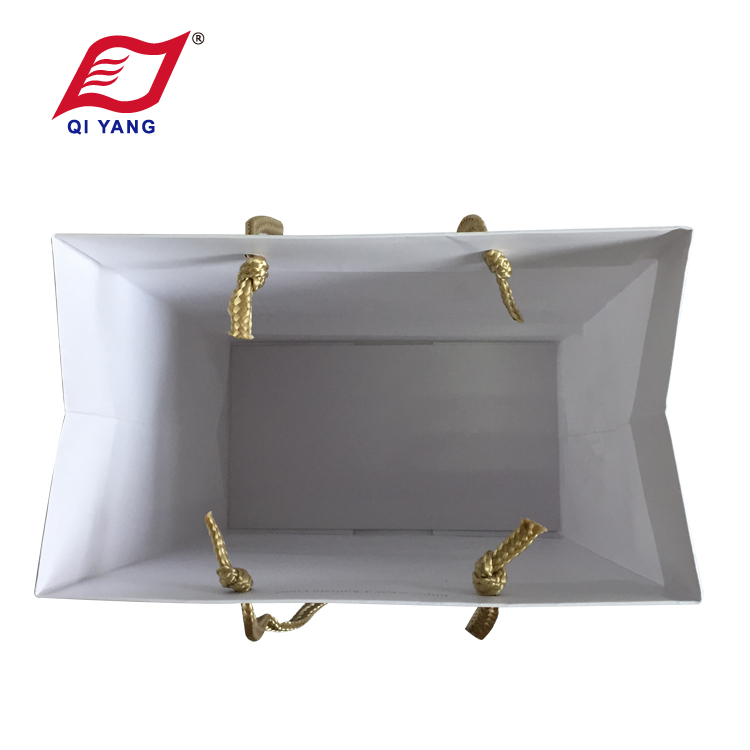 Custom Boutique Paper Bags4