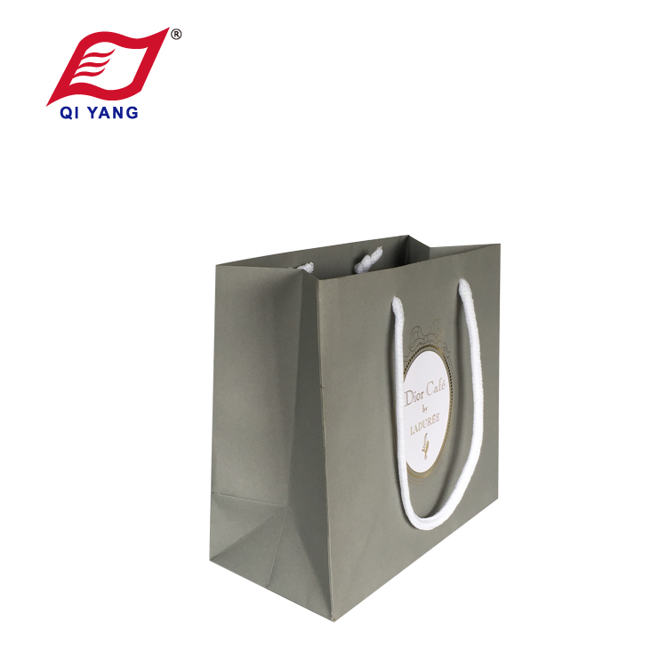 Custom Shopping Paper Bags2